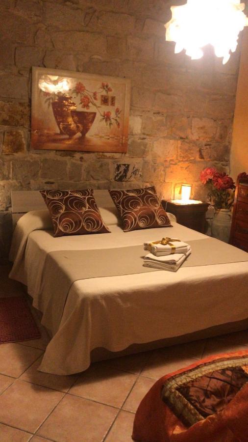 B&B Domus de Janas Luvia Rooms SPA Gonnesa Exterior foto