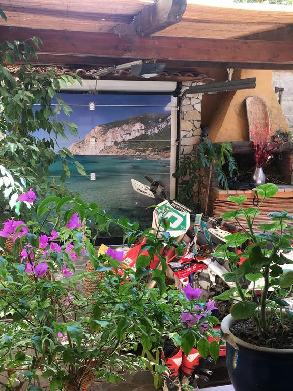 B&B Domus de Janas Luvia Rooms SPA Gonnesa Exterior foto