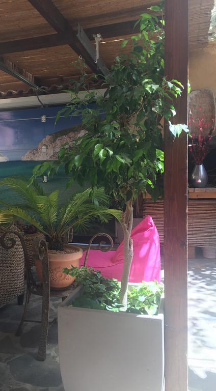 B&B Domus de Janas Luvia Rooms SPA Gonnesa Exterior foto
